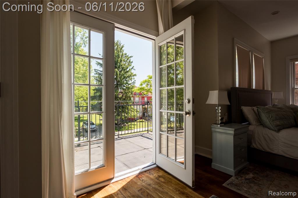 227 Melbourne Street Detroit, MI 48202 - Photo 37 of 50