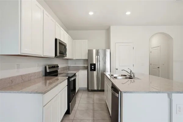 $1,950 | 5323 Dragonfly Drive, Wildwood, FL 34785