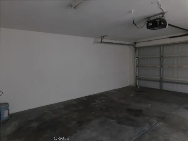 $1,900 | 8312 Tamarack Avenue, California City, CA 93505