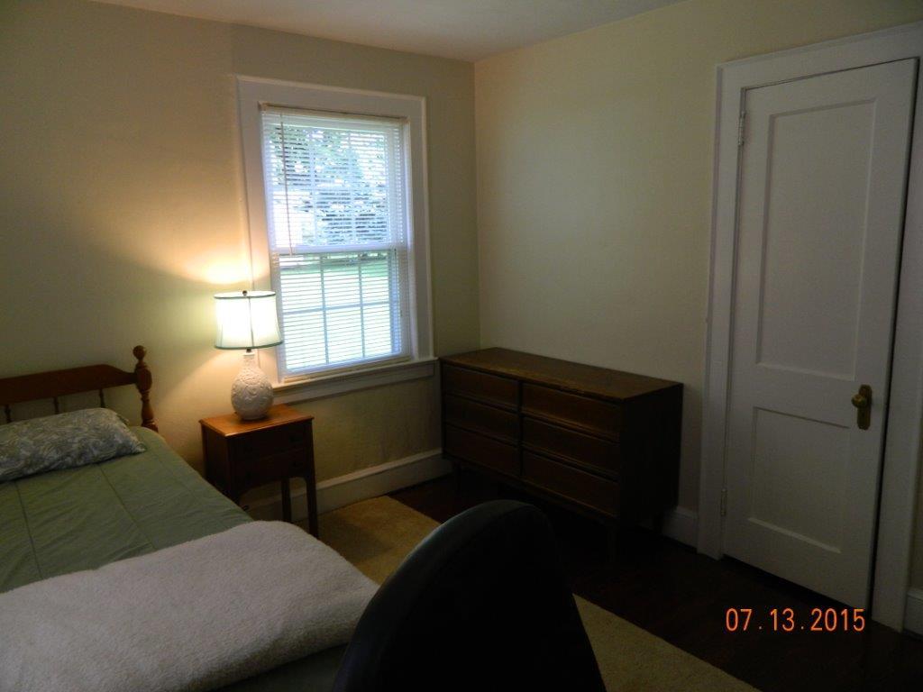 2445 Livingston Road Southwest Roanoke, VA 24015 - Photo 15 of 30 DSCN1989