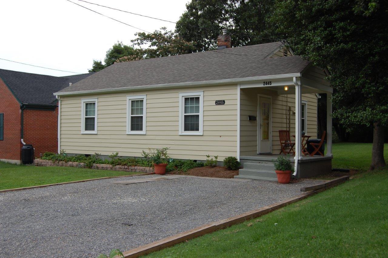 2445 Livingston Road Southwest Roanoke, VA 24015 - Photo 22 of 30 DSC_3443