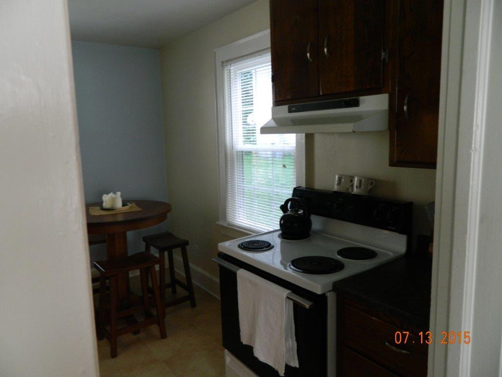 2445 Livingston Road Southwest Roanoke, VA 24015 - Photo 6 of 30 DSCN1975