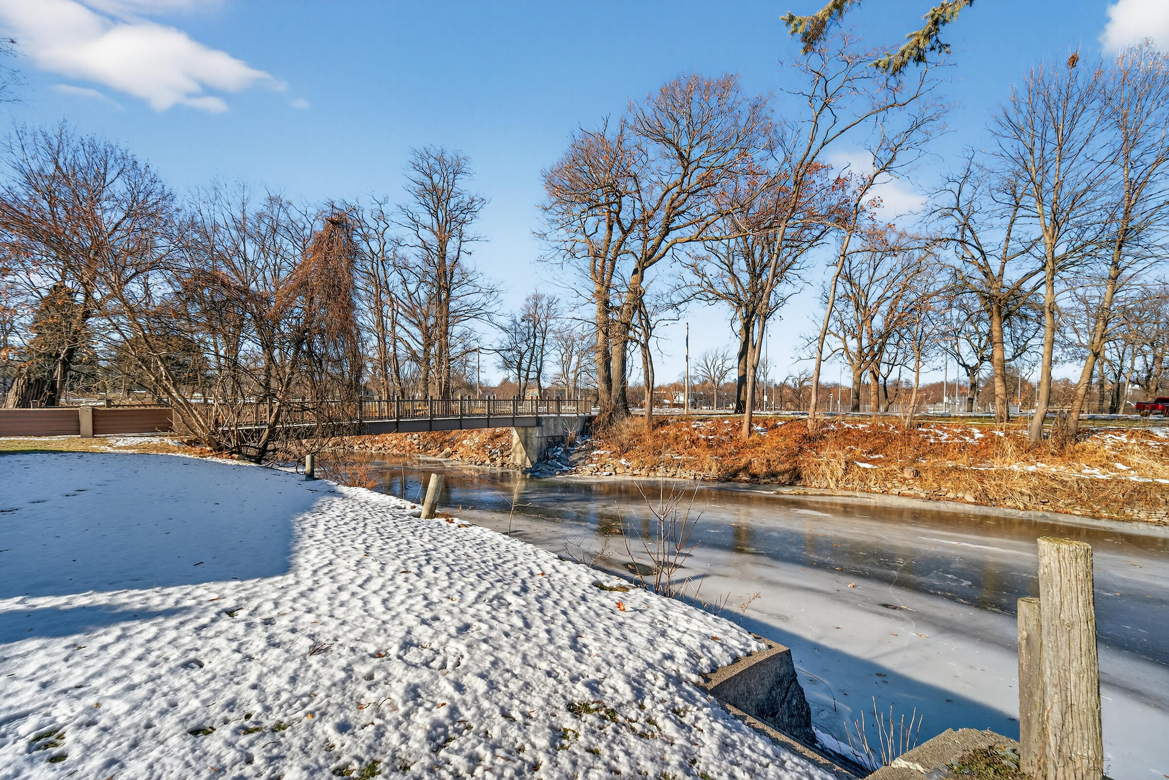 529 Parkview Drive Racine, WI 53404 - Photo 17 of 27 DSC03634