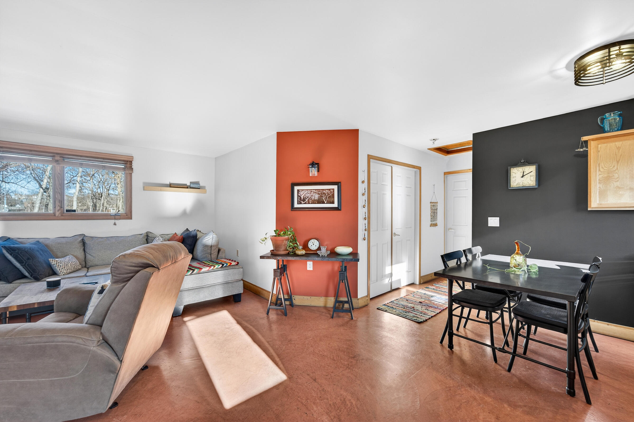 529 Parkview Drive Racine, WI 53404 - Photo 22 of 27 DSC03585