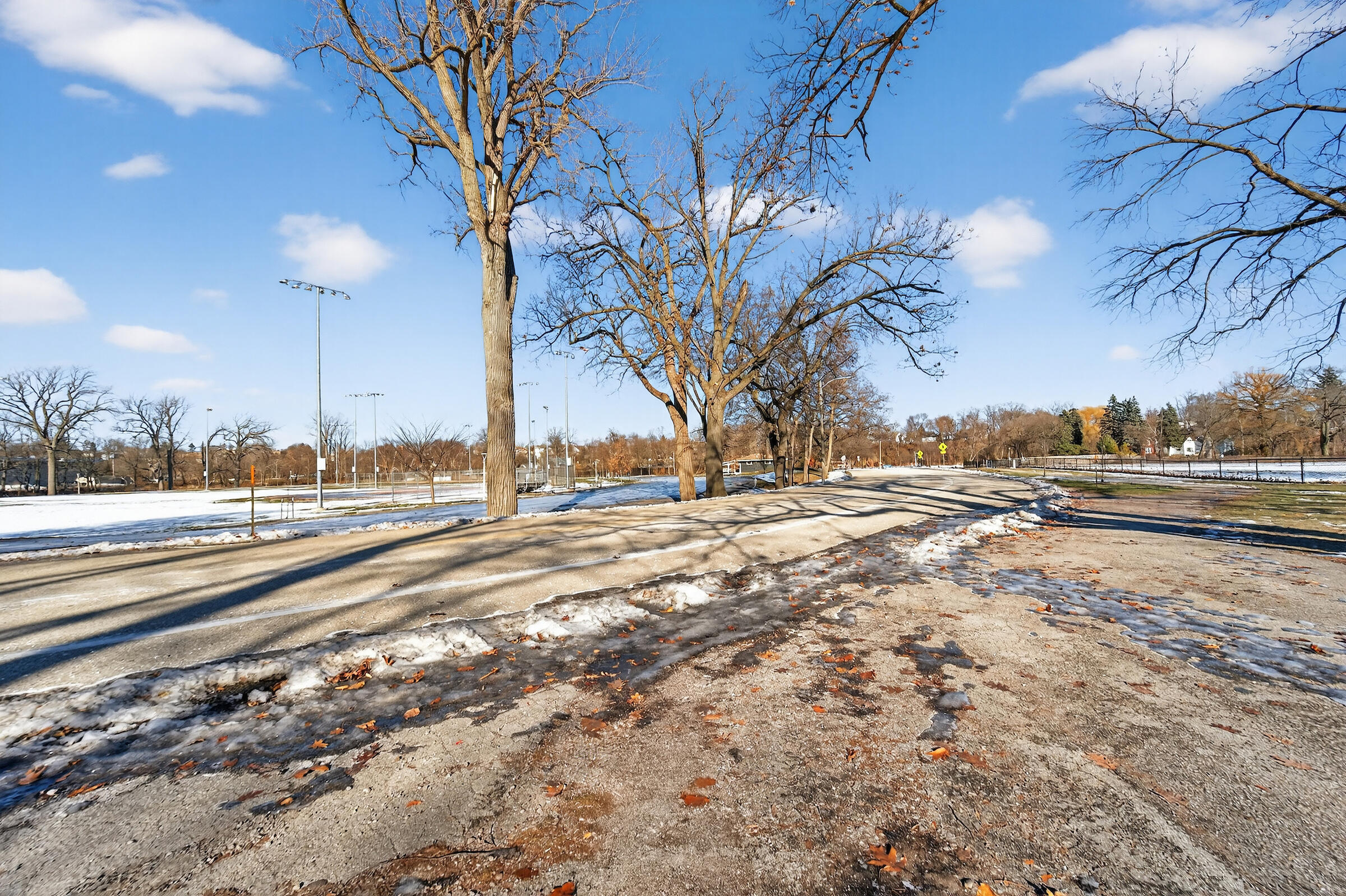 529 Parkview Drive Racine, WI 53404 - Photo 24 of 27 DSC03595