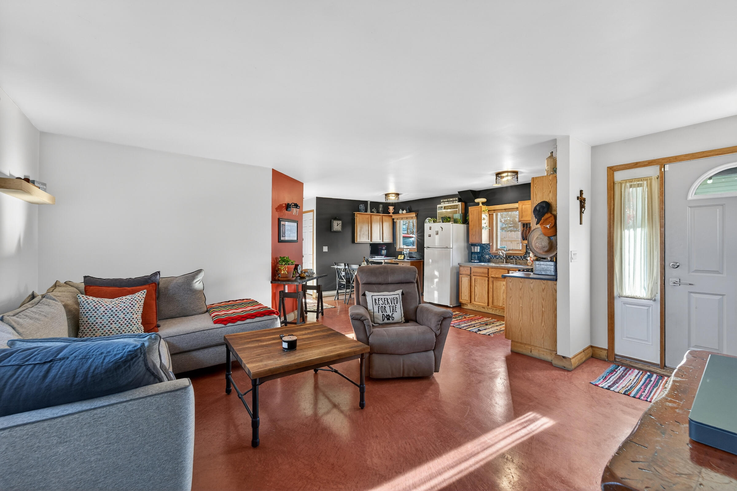 529 Parkview Drive Racine, WI 53404 - Photo 4 of 27 DSC03557