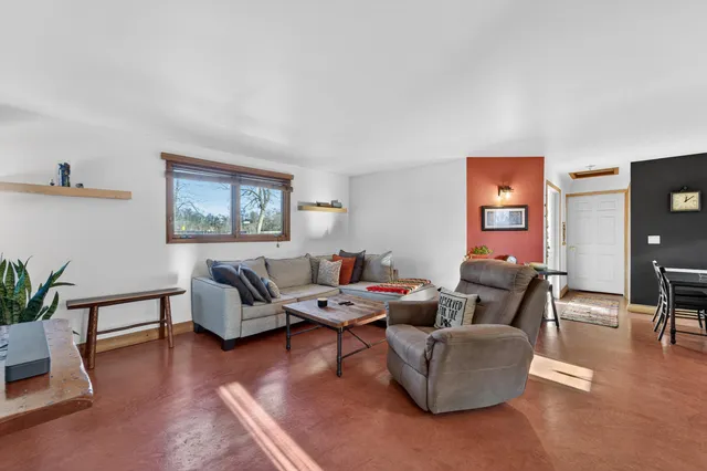 $174,000 | 529 Parkview Drive, Racine, WI 53404