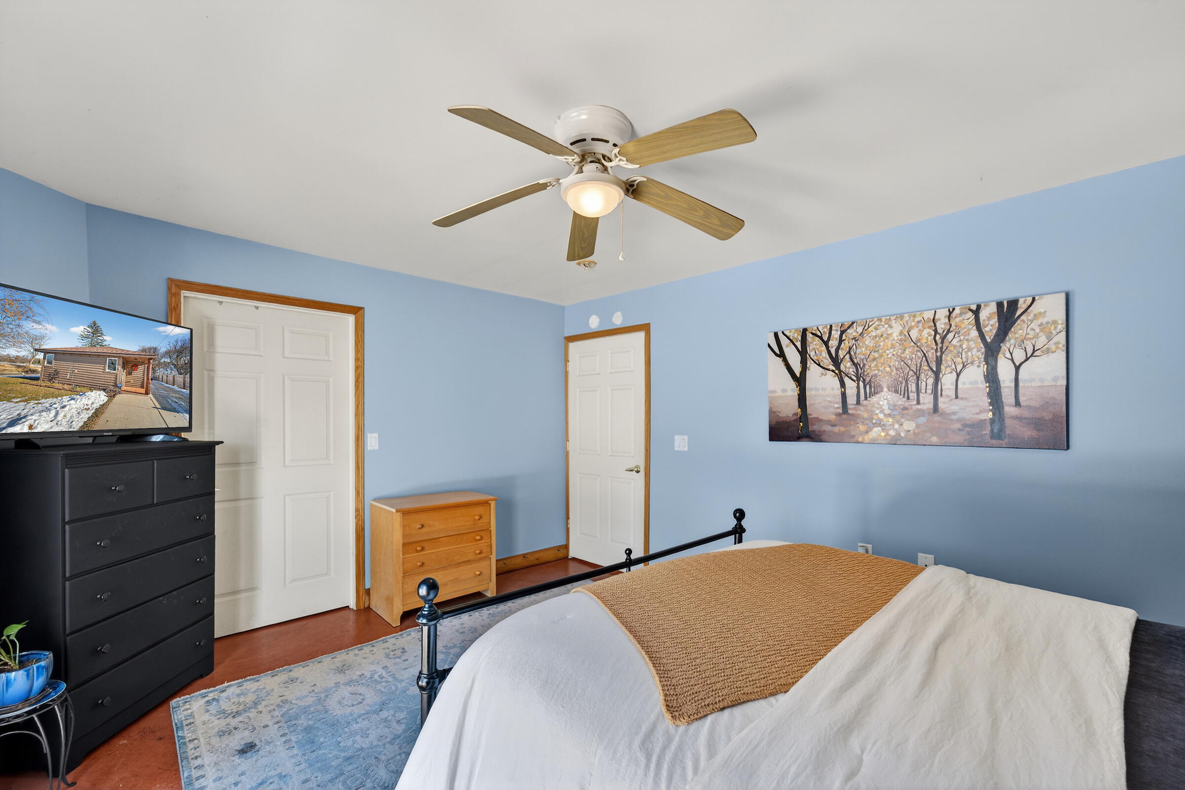 529 Parkview Drive Racine, WI 53404 - Photo 9 of 27 DSC03545