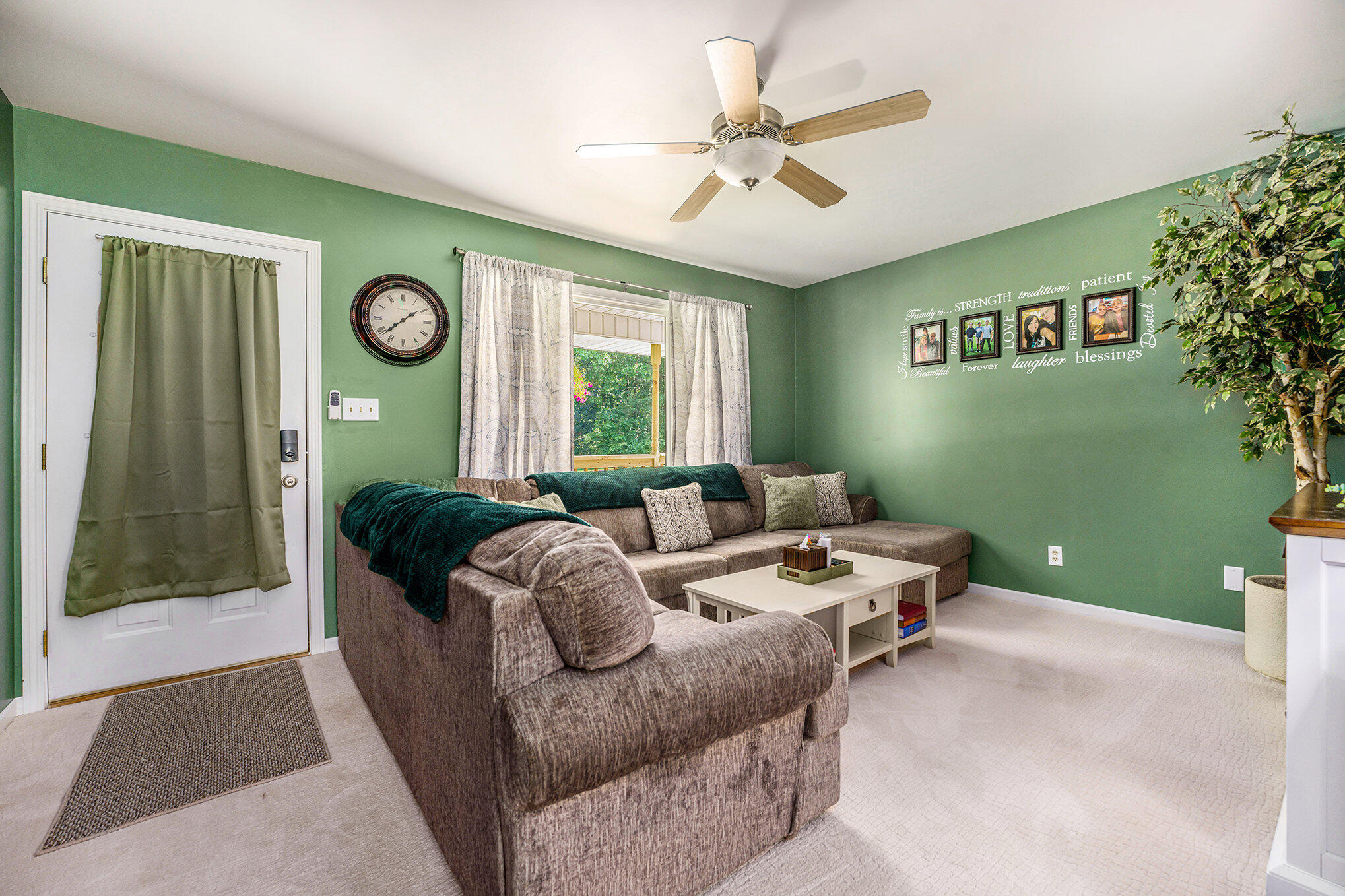 17219 Woodside Lane Three Rivers, MI 49093 - Photo 5 of 23 004_dsc04833