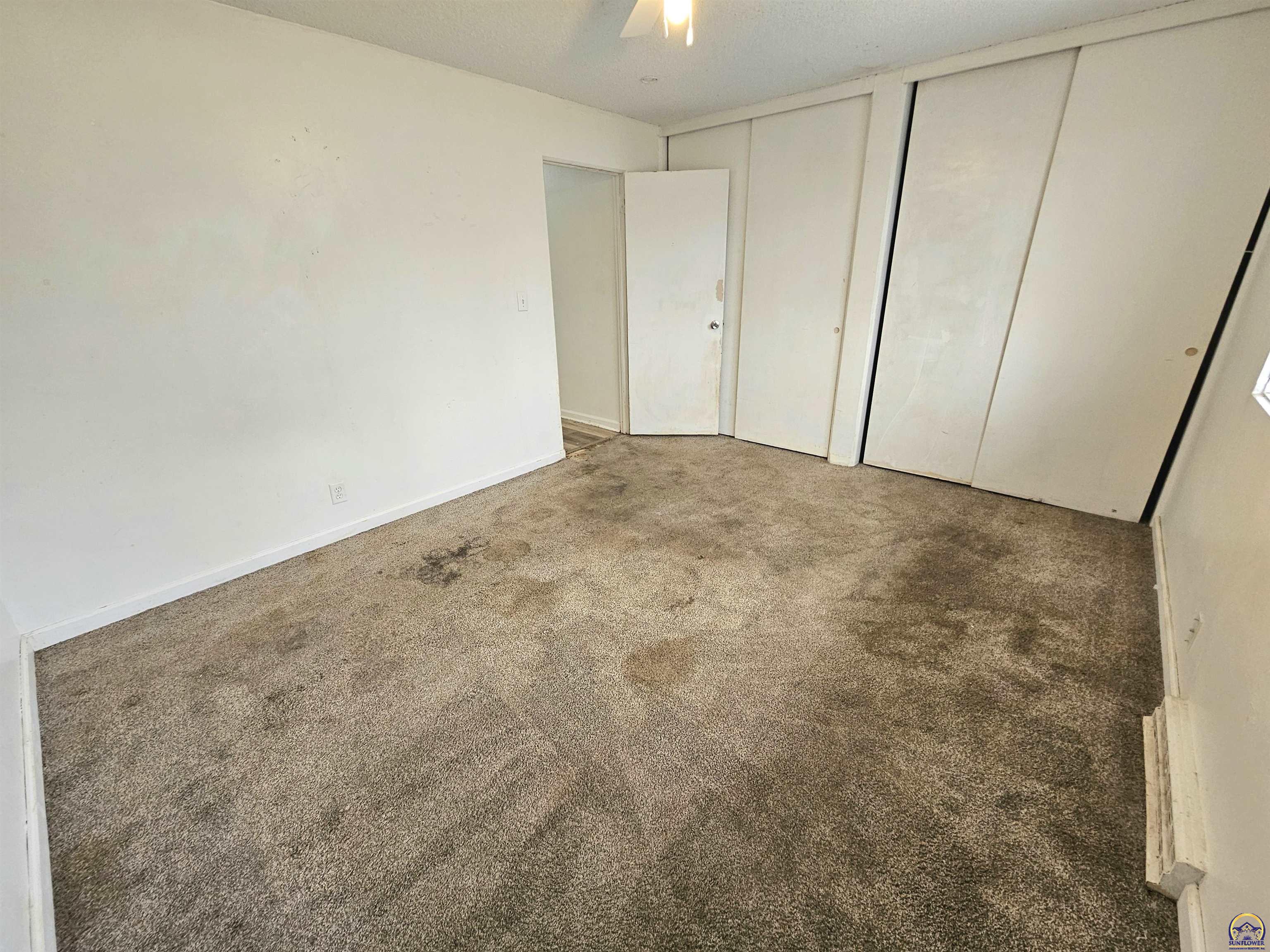 7209 Southwest Greenview Drive Topeka, KS 66619 - Photo 7 of 13