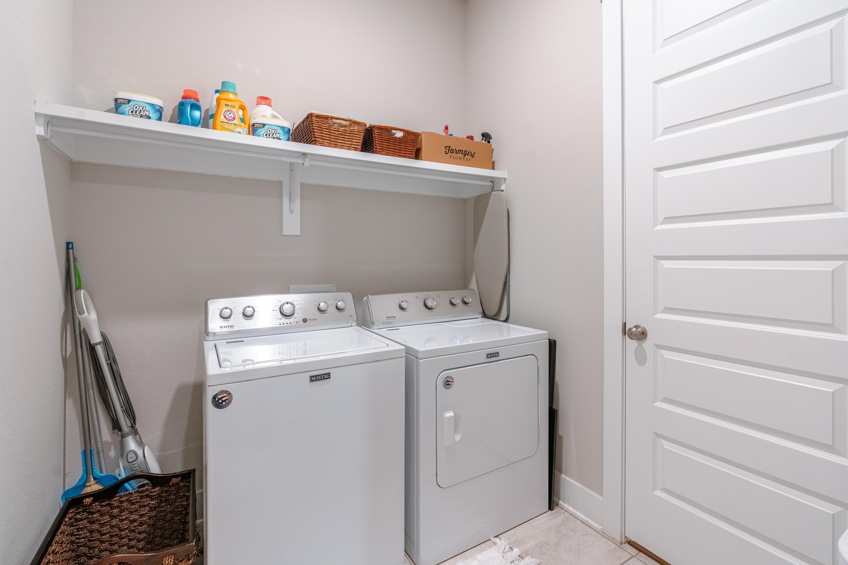 328 Nandina Loop Fairhope, AL 36532 - Photo 26 of 44 Laundry