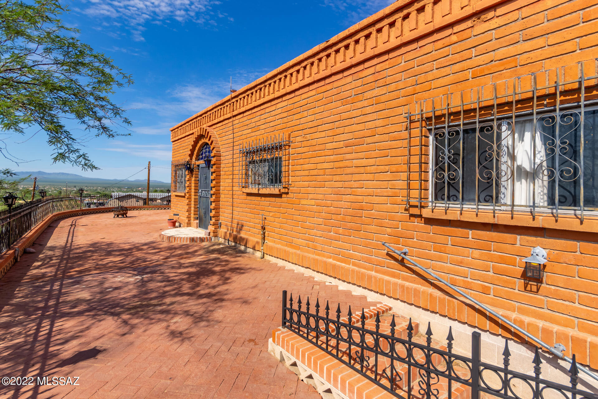 6350 South Caballo Road Tucson, AZ 85746 - Photo 7 of 48 Gallery Image 7
