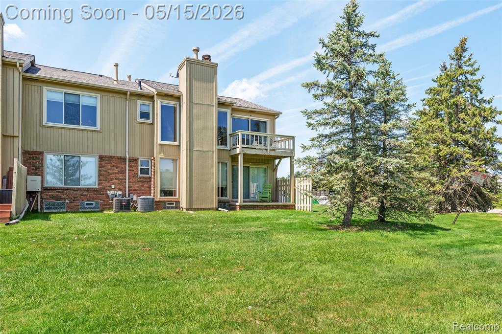 700 Tennyson Rochester Hills, MI 48307 - Photo 24 of 32