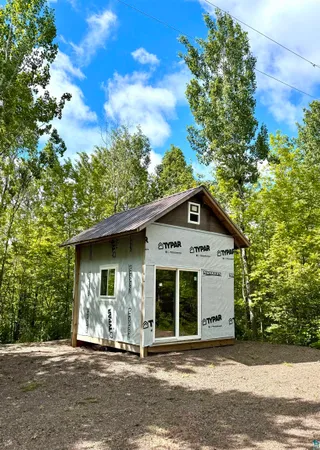 $158,900 | 6269 State Highway 1, Silver Bay, MN 55614