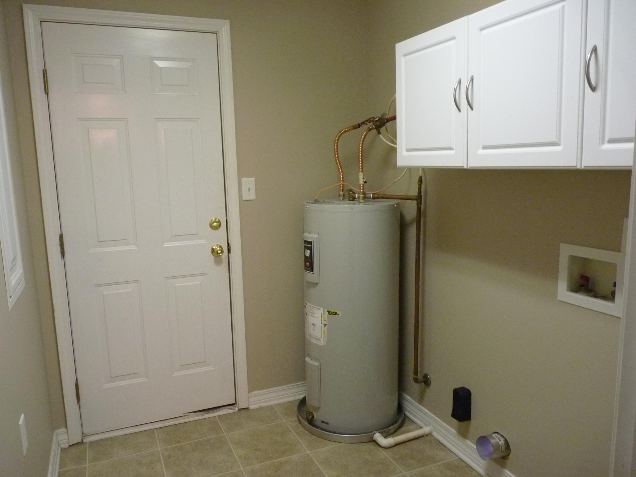 5814 Dairy Road Baker, FL 32531 - Photo 20 of 29 a view of a storage & utility room with closet