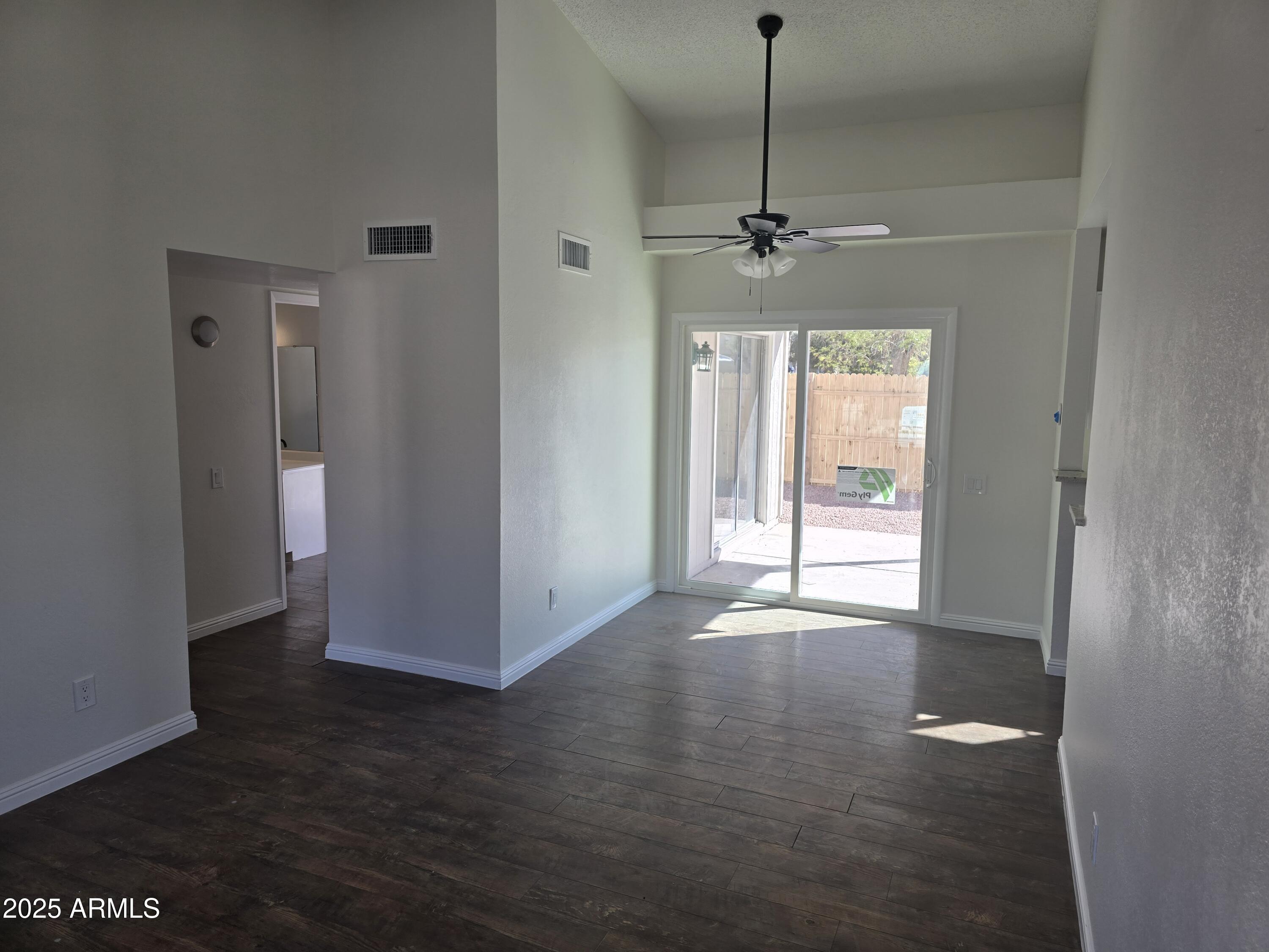 4409 East Darrel Road Phoenix, AZ 85042 - Photo 3 of 22 20250120_135450