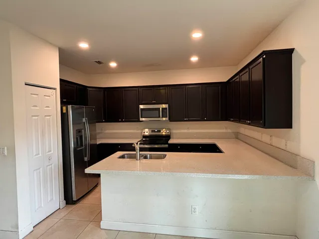 $2,700 | 4323 BRAXTON Avenue, West Palm Beach, FL 33417