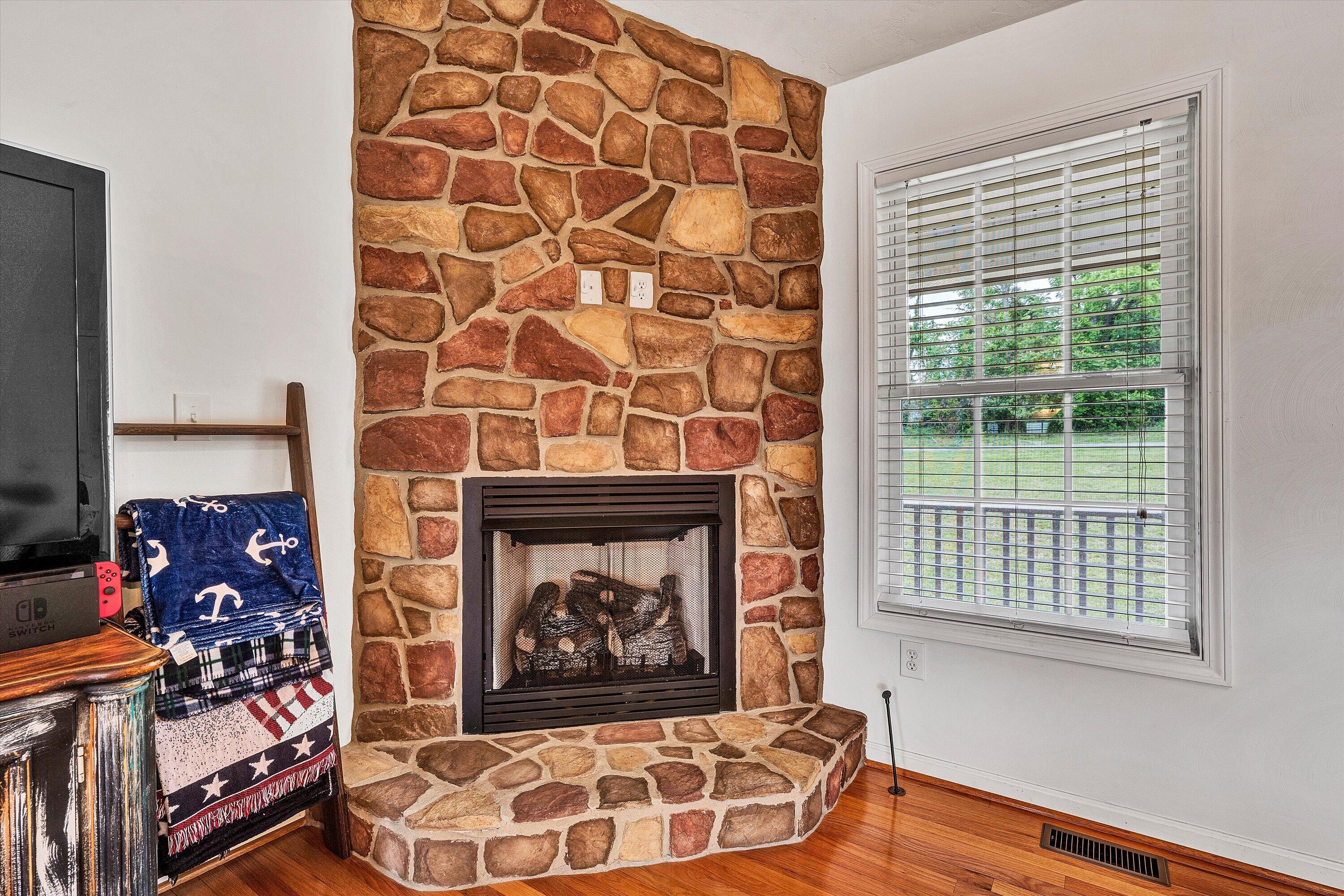 1203 Blankenship Road Goodview, VA 24095 - Photo 12 of 47 12-SGP-07900