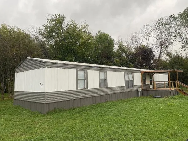 $100,000 | 402 Masthead Road, Gun Barrel City, TX 75156