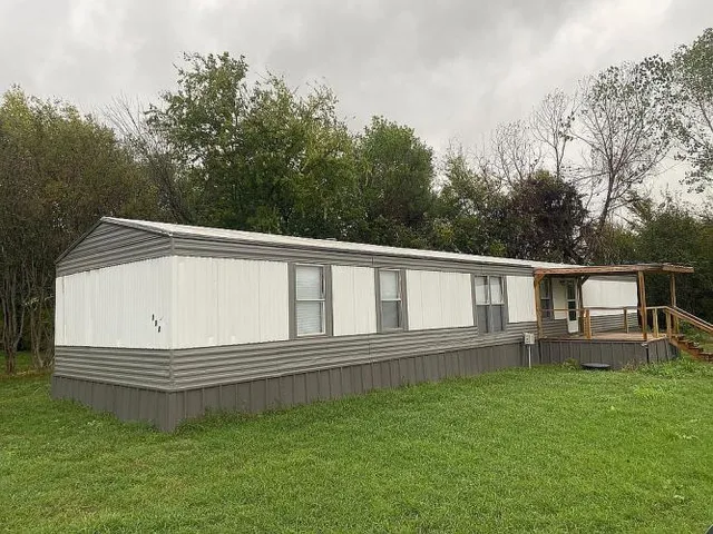 $100,000 | 402 Masthead Road, Gun Barrel City, TX 75156