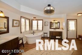 702 South Tower Road Carbondale, IL 62901 - Photo 12 of 34 Gallery Image 12
