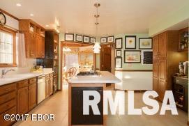 702 South Tower Road Carbondale, IL 62901 - Photo 6 of 34 Gallery Image 6