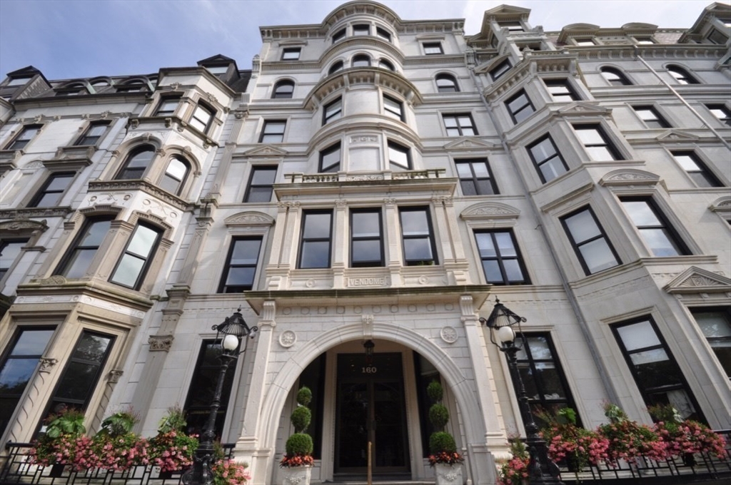 160 Commonwealth Avenue, Unit 615 Boston, MA 02116 - Photo 6 of 9