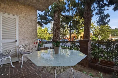 $999,000 | 10327 Missouri Avenue, Unit 102, Los Angeles, CA 90025