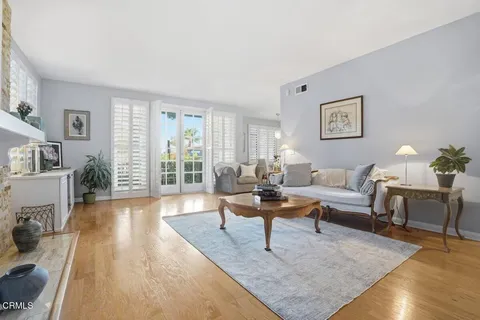 $999,000 | 10327 Missouri Avenue, Unit 102, Los Angeles, CA 90025