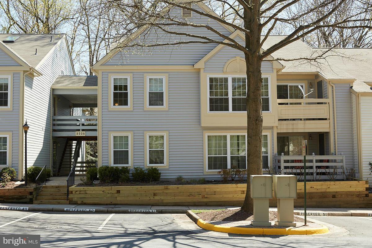 2225 Lovedale Lane, Unit 311A Reston, VA 20191 - Photo 1 of 29 Front Entrance