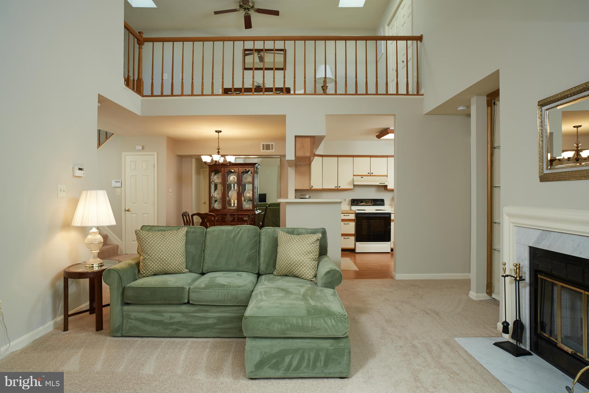 2225 Lovedale Lane, Unit 311A Reston, VA 20191 - Photo 2 of 29 Living Room