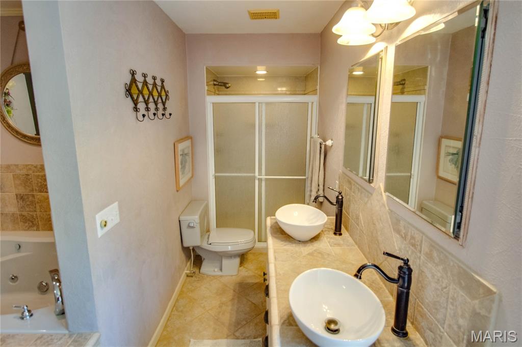 4432 Thatcher Road Alton, IL 62002 - Photo 31 of 59