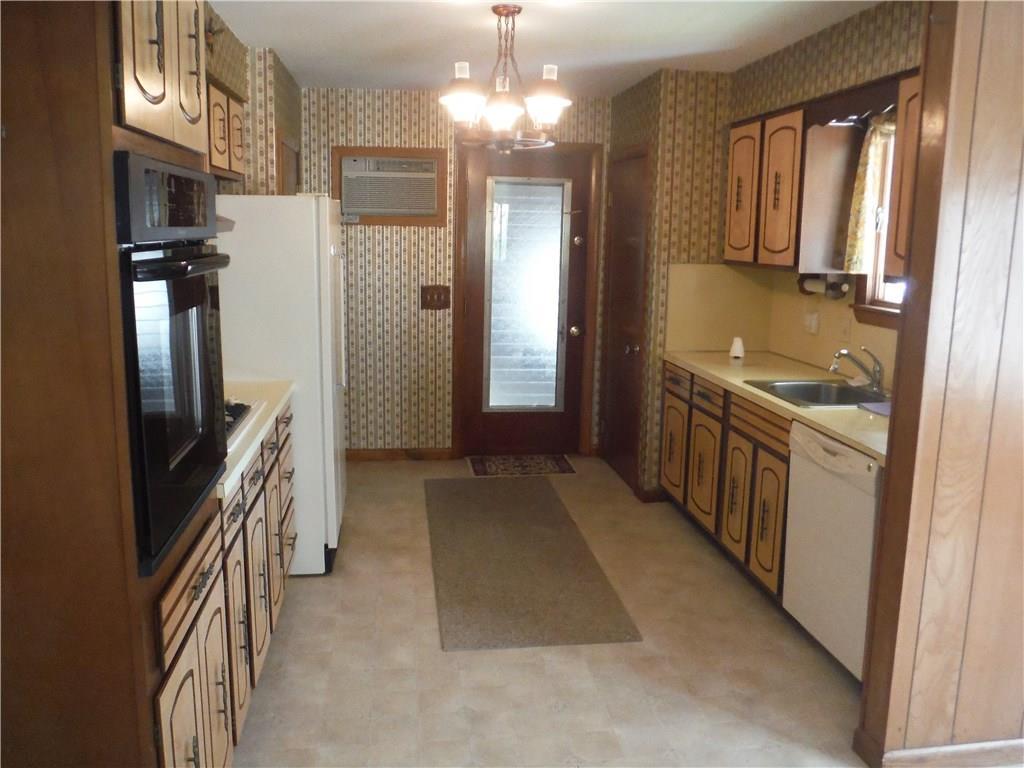 276 Foreside Road Topsham, ME 04086 - Photo 5 of 19 Photo