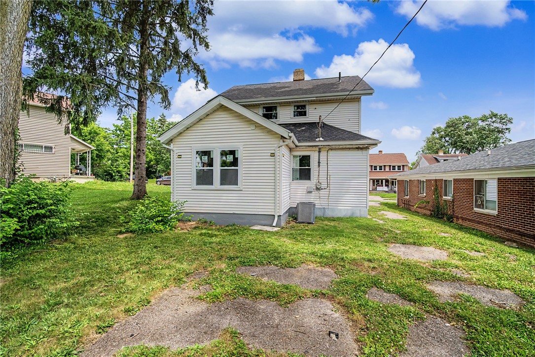 2041 Mayfair Road Dayton, OH 45405 - Photo 37 of 41