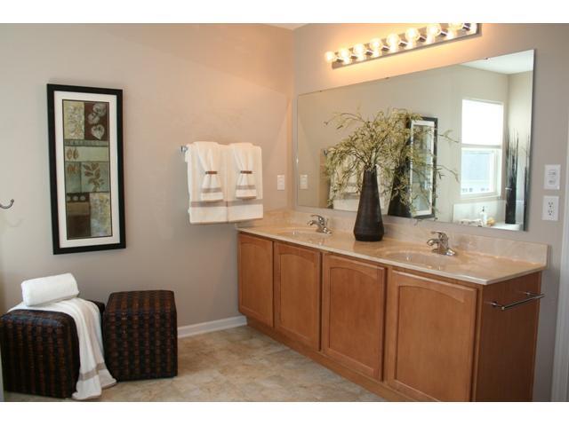 6572 Hunters Ridge South Zionsville, IN 46077 - Photo 4 of 12 Gallery Image 4