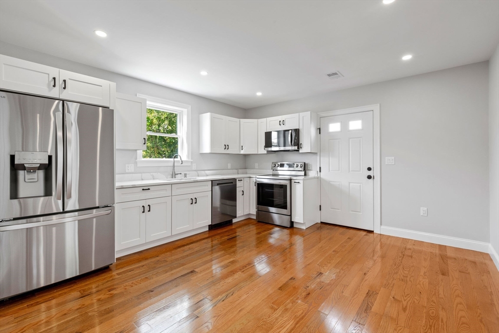 8 R Elm Street, Unit 2 Peabody, MA 01960 - Photo 2 of 37 Gallery Image 2