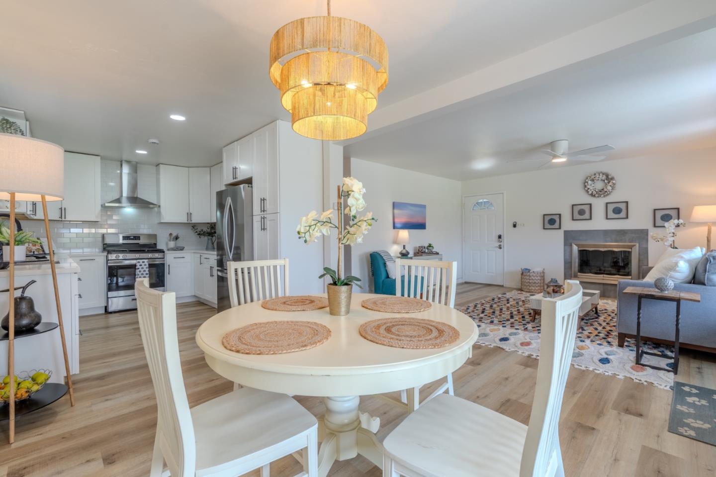 1324 Peralta Road Pacifica, CA 94044 - Photo 17 of 35 a view of a dining room with furniture