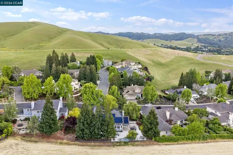 $2,500,000 | 4075 Arbolado Drive, Walnut Creek, CA 94598