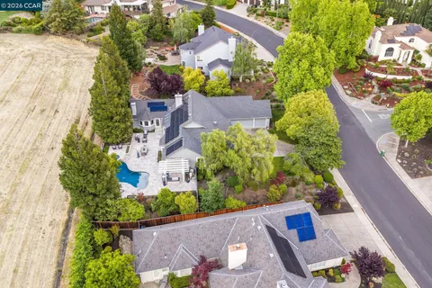 $2,500,000 | 4075 Arbolado Drive, Walnut Creek, CA 94598