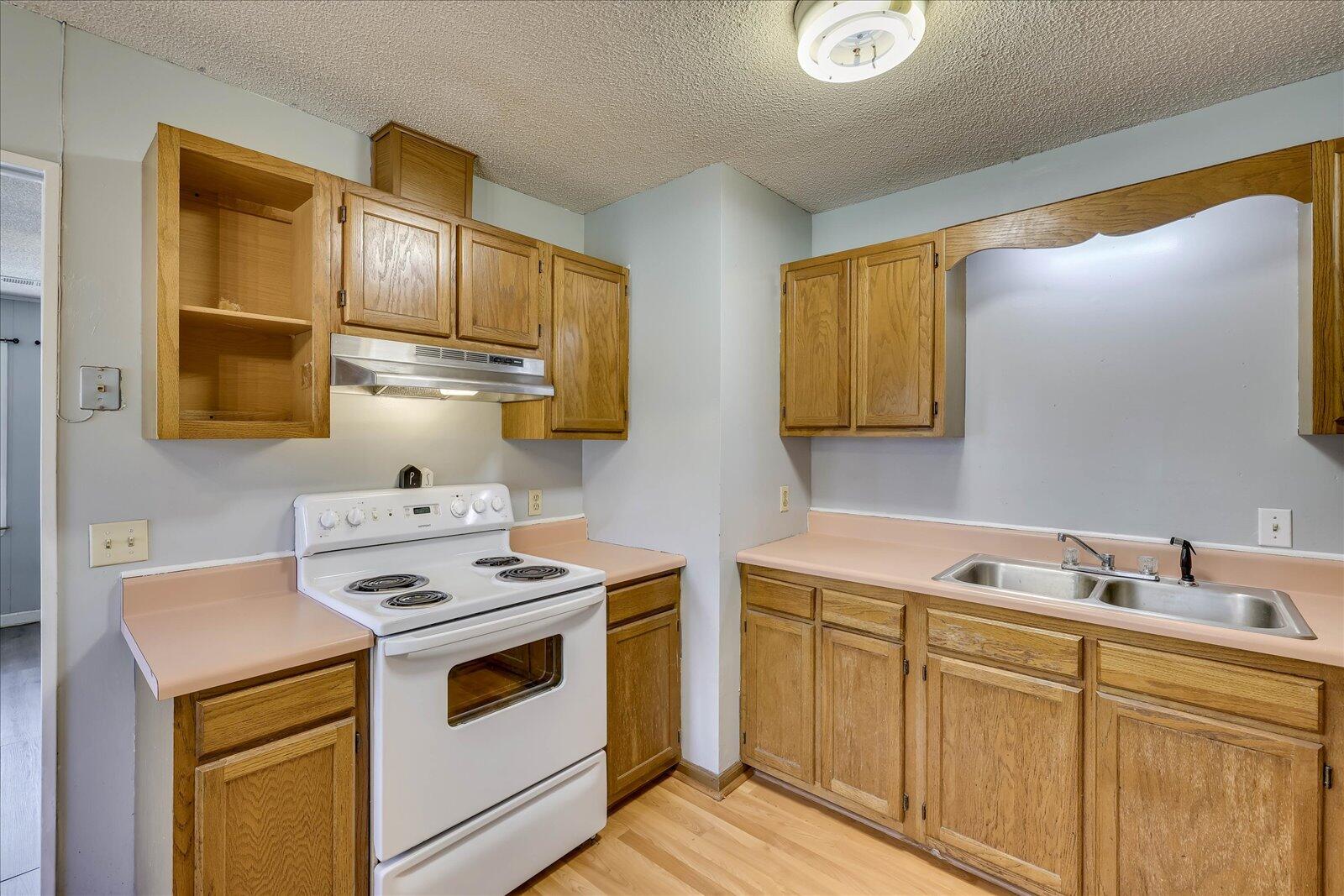 3963 Reynolds Road Blackville, SC 29817 - Photo 10 of 31 11-111