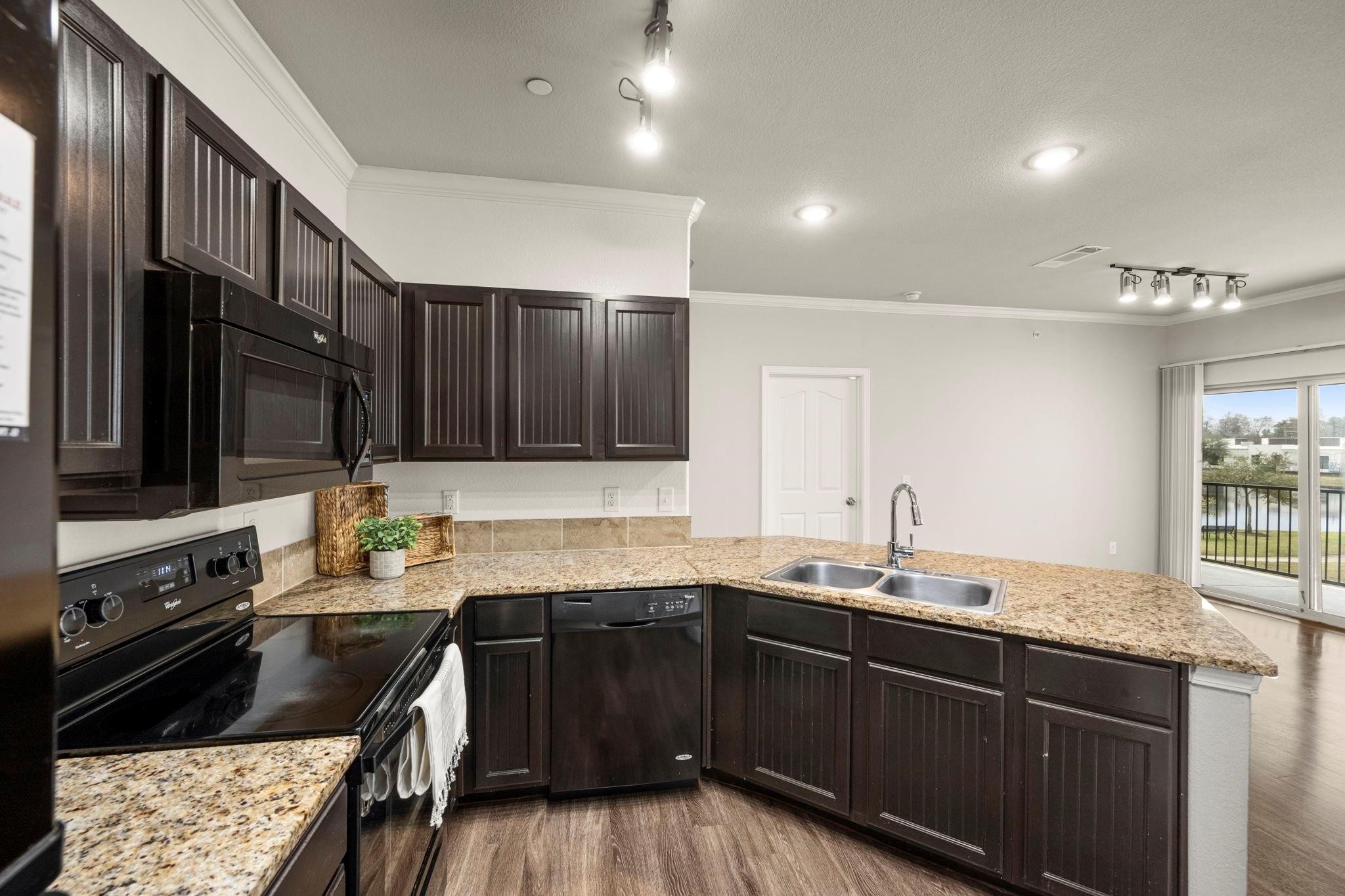 30685 Fm 2978, Unit C1 Magnolia, TX 77354 - Photo 2 of 10