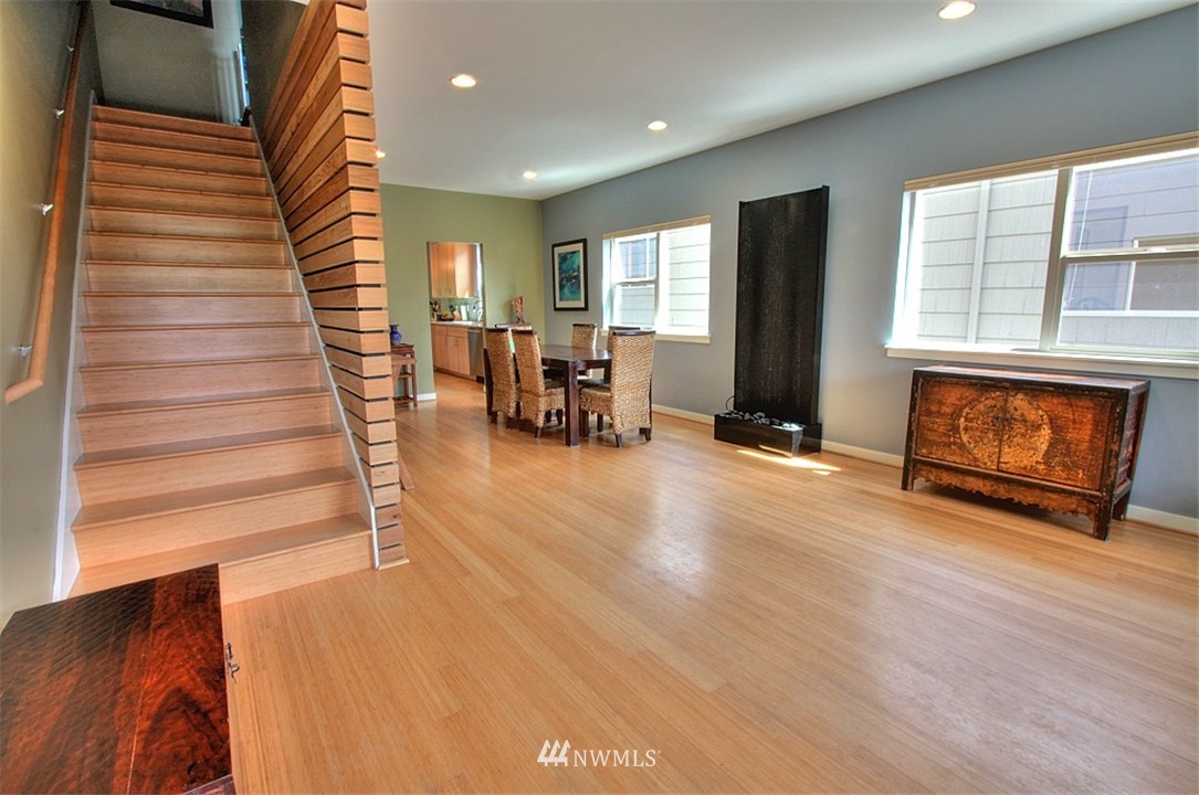 722 North 84th Street Seattle, WA 98103 - Photo 3 of 15 Gallery Image 3