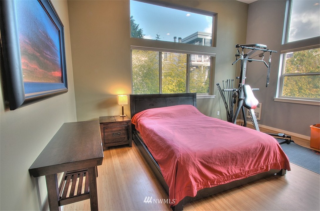 722 North 84th Street Seattle, WA 98103 - Photo 8 of 15 Gallery Image 8