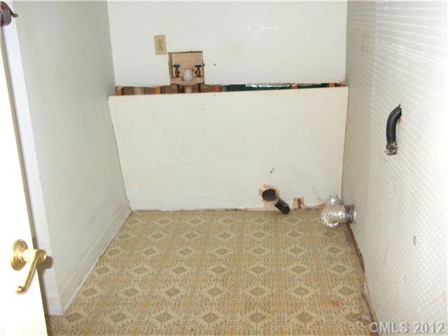 1311 East Sandy Ridge Road Monroe, NC 28112 - Photo 7 of 13 a view of a small space