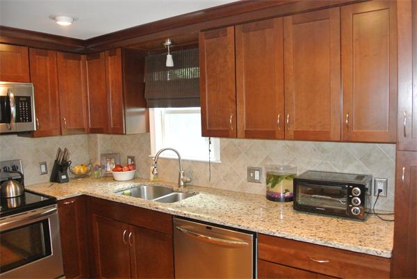143 Rinaldo Road Weymouth, MA 02191 - Photo 8 of 28