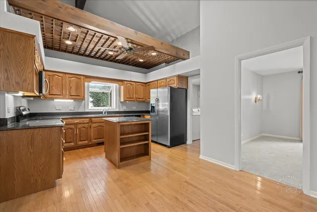 $739,900 | 1105 West Bauer Road, Naperville, IL 60563