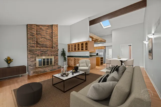 $739,900 | 1105 West Bauer Road, Naperville, IL 60563