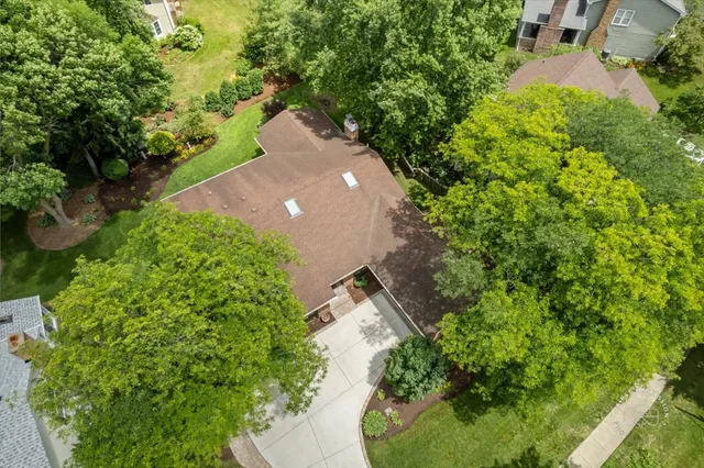 $739,900 | 1105 West Bauer Road, Naperville, IL 60563