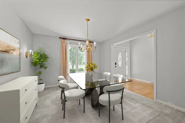 $739,900 | 1105 West Bauer Road, Naperville, IL 60563