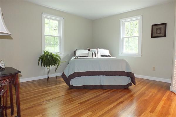 65 Amble Road Chelmsford, MA 01824 - Photo 9 of 20 Gallery Image 9